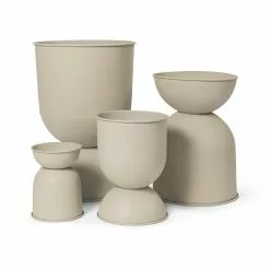 Ferm LIVING Hourglass Ruukku Kashmirinvärinen, 59 Cm 6 Ferm LIVING Hourglass Ruukku Kashmirinvärinen, 59 Cm -Outdoor Textiles myynti ferm living hourglass ruukku kashmirinvarinen 12