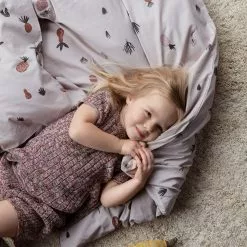 Ferm Living Kids Fruiticana Vuodevaatesetti Junior -Outdoor Textiles myynti ferm living kids fruiticana vuodevaatesetti lapselle 2 1