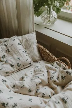 Garbo & Friends Blueberry Muslin Vuodevaatteet, 100x140 + 40x60 Cm -Outdoor Textiles myynti garbo friends blueberry muslin bed set 2