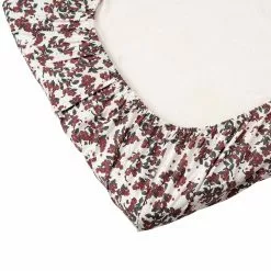 Garbo & Friends Cherrie Blossom Junior Fitted Sheet, 60x120 Cm -Outdoor Textiles myynti garbo friends cherrie blossom fitted sheet 2