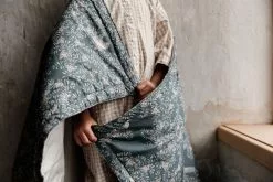 Garbo & Friends Fauna Forest Täytepeitto, 90x120 Cm -Outdoor Textiles myynti garbo friends fauna forest filled blanket 5