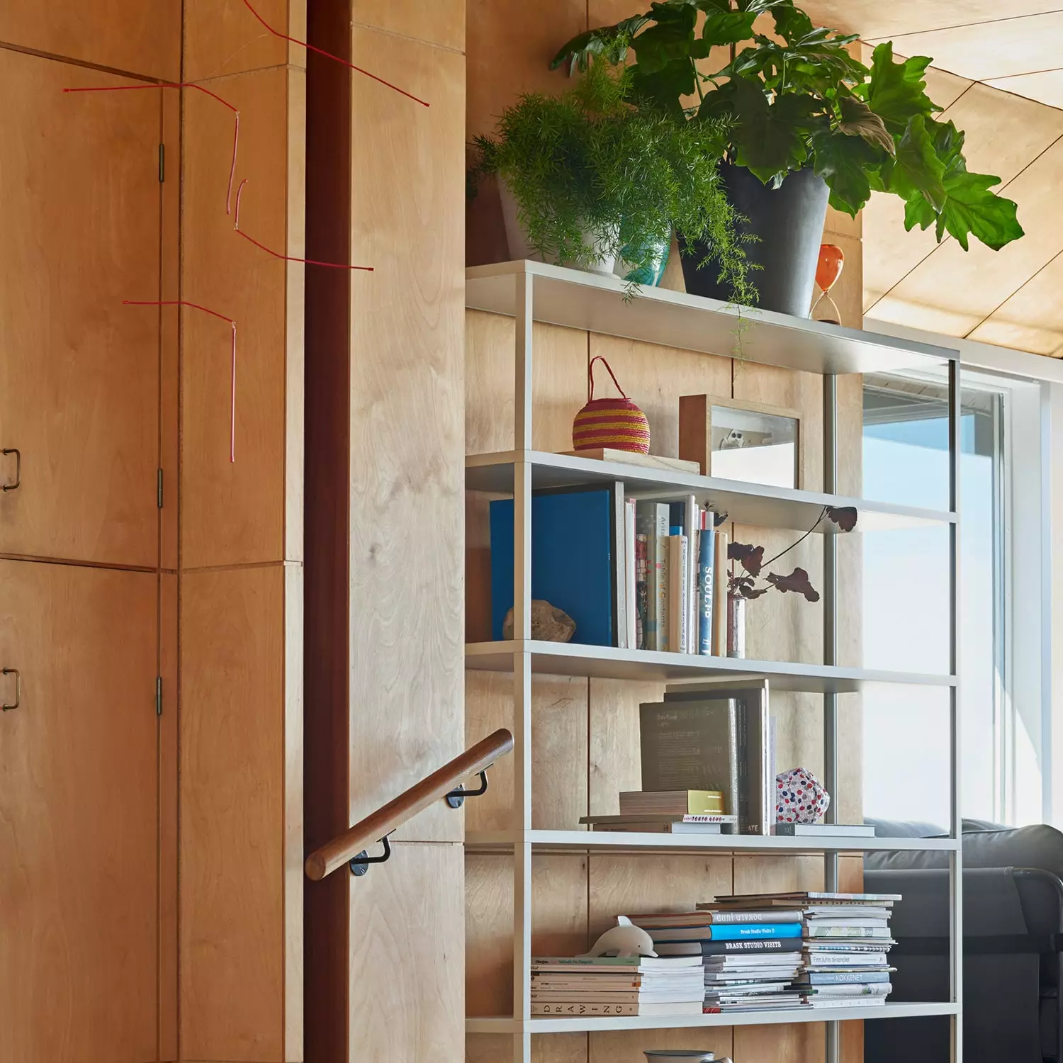 Hay Flowerpot Ruukku Pikkulautasella Musta, Ø11 Cm S 5 Hay Flowerpot Ruukku Pikkulautasella Musta, Ø11 Cm S - Image 5