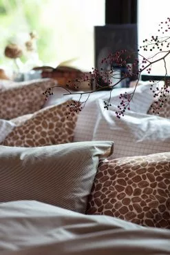 Lexington Printed Giraffe Tyynynpäällinen, 50x90 Cm -Outdoor Textiles myynti lexington printed giraffe tyynynpaallinen 1