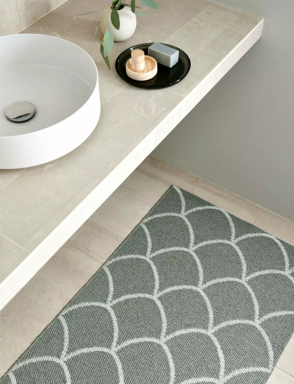 Pappelina Kotte Matto Army/ Sage, 70x450 Cm 3 Pappelina Kotte Matto Army/ Sage, 70x450 Cm - Image 3