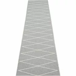 Pappelina Max Matto Grey/Vanilla, 70x320 Cm