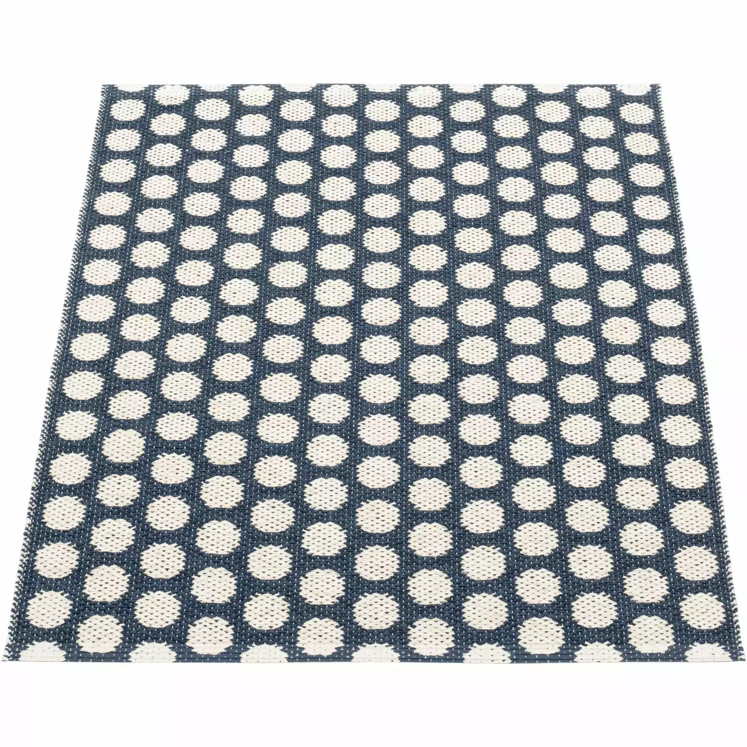 Pappelina Noa Matto Tummansininen / Vanilla / Warm Grey, 70x90 Cm 1 Pappelina Noa Matto Tummansininen / Vanilla / Warm Grey, 70x90 Cm