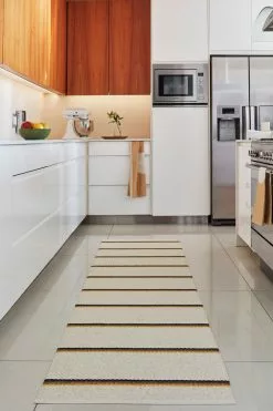 Pappelina Olle Matto Ochre / Tausta Vanilla, 70x90 Cm -Outdoor Textiles myynti pappelina olle rug ochre background vanilla 2