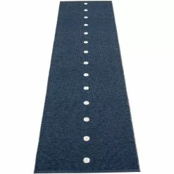 Pappelina Peg Rug 70x280 Cm, Dark Blue/Vanilla