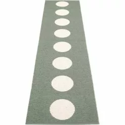 Pappelina Vera Matto Army/ Vanilla, 70x300 Cm