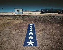 Pappelina Viggo One Matto Dark Blue/ Vanilla, 70x350 Cm 5 Pappelina Viggo One Matto Dark Blue/ Vanilla, 70x350 Cm -Outdoor Textiles myynti pappelina viggo one matto dark blue vanilla 1 2