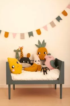 Roommate Pineapple Cushion -Outdoor Textiles myynti roommate pineapple cushion 3